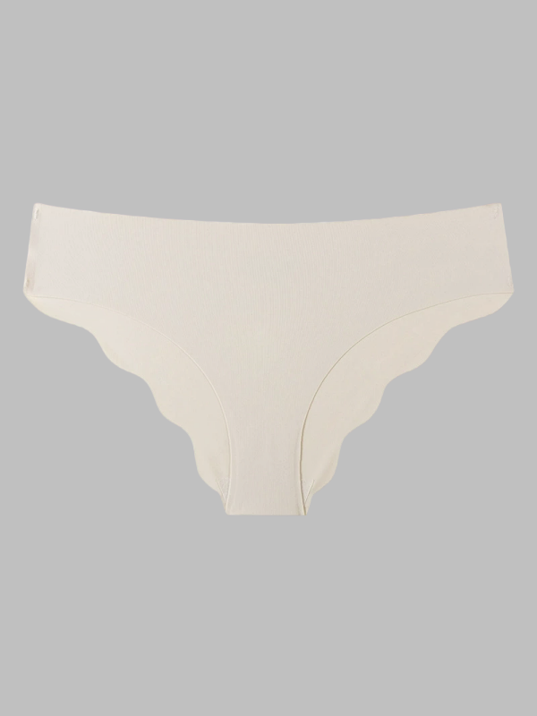 Flexvibe Seamless Ice Silk Panties for Women Cloud Ruffle Low Waist Plus Size Briefs Yoga Sports Underwear