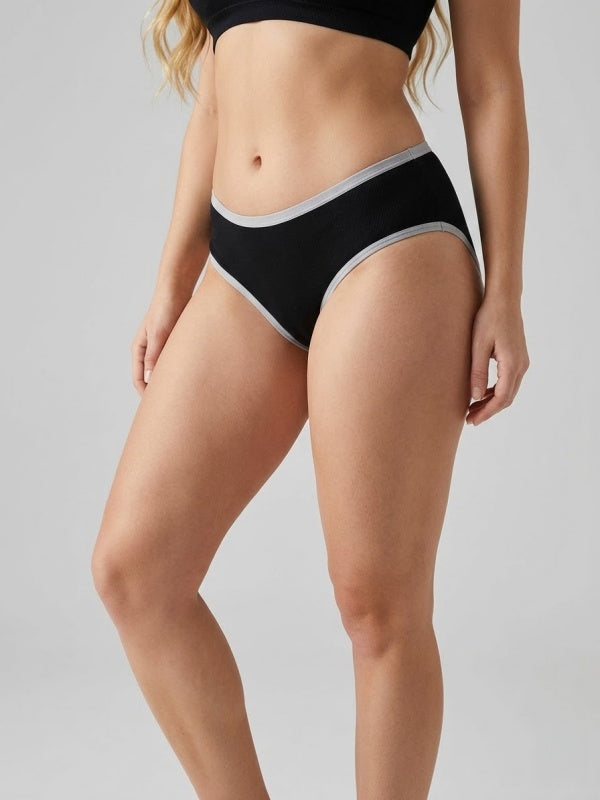 Flexvibe Minimalist Mid Waist Cotton Underwear for Women Japanese Style Black White Ladies Briefs Soft & Breathable