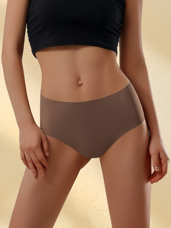 Flexvibe activewear pocket detail showing tummy control and seamless activewear design