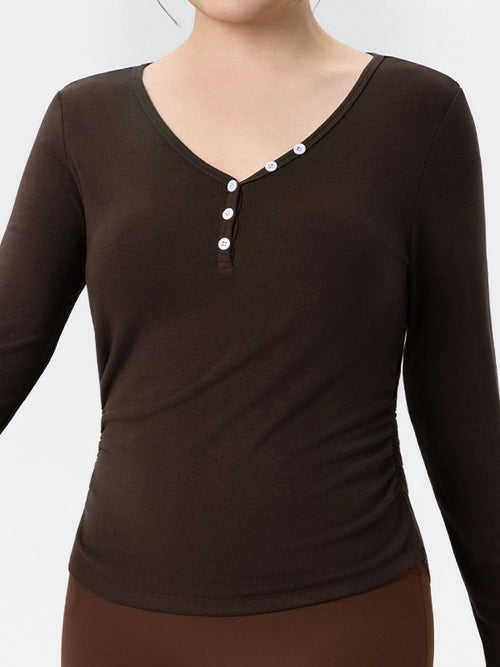 Flexvibe activewear side view for gym-to-street, with soft stretch and gym-to-street
