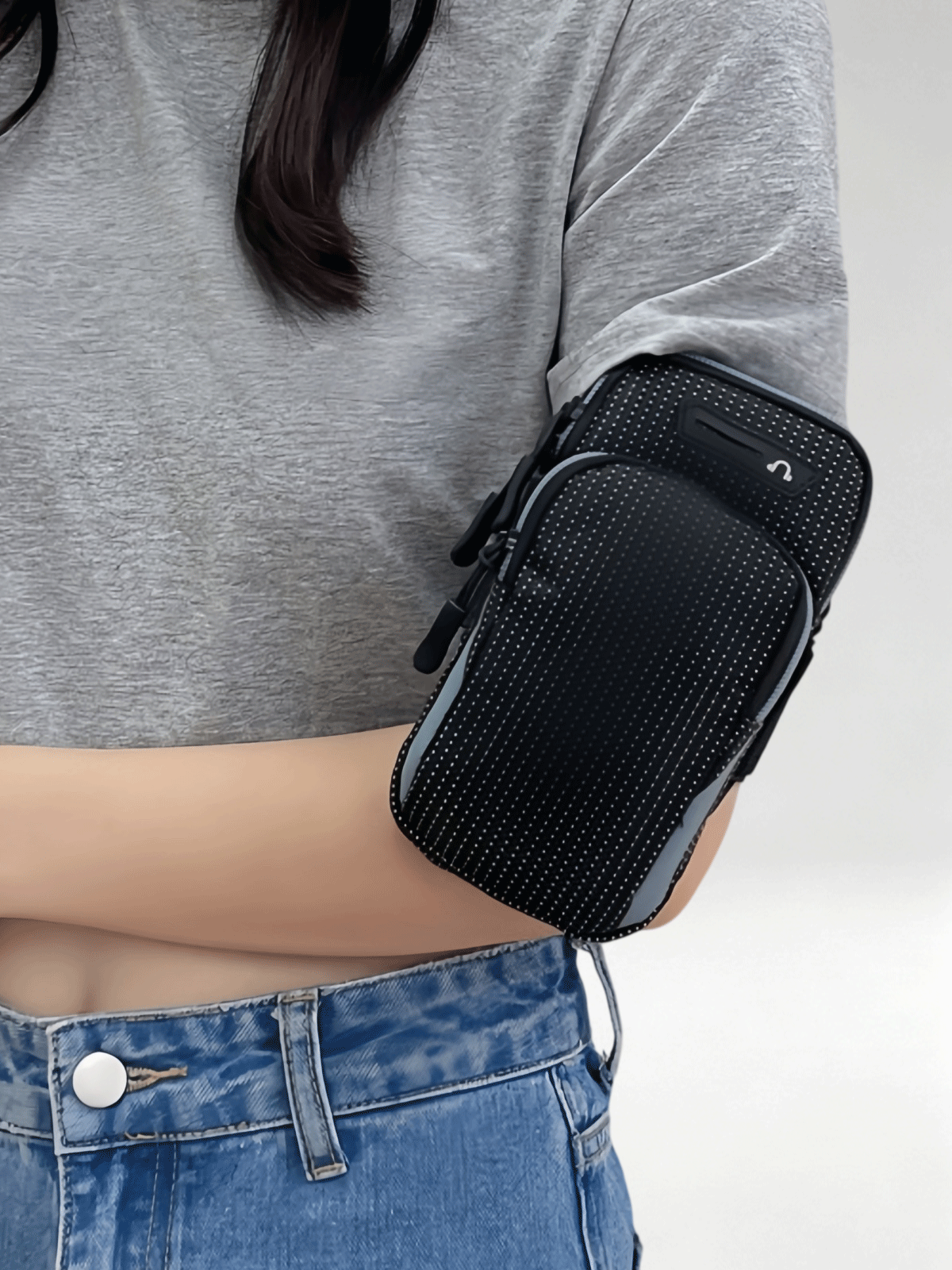 Flexvibe Waterproof Multifunctional Running Phone Armband, Sports Arm Sleeve Wrist Pouch for Outdoor Gym Fitness