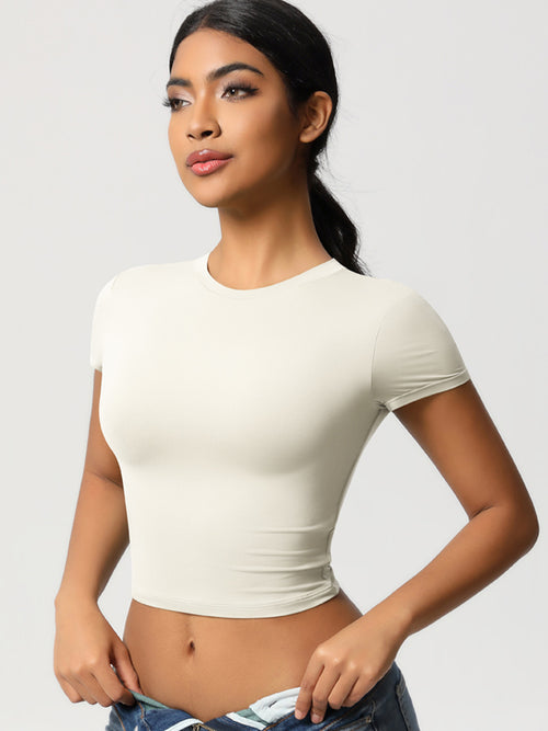 Flexvibe activewear side view for gym-to-street, with soft stretch and gym-to-street
