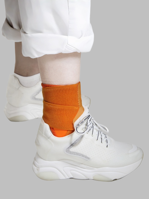 Flexvibe Compression Ankle Brace, Fits Left & Right Foot, Non-Slip Stabilizing Strap for Sports Ankle Sprain Protection