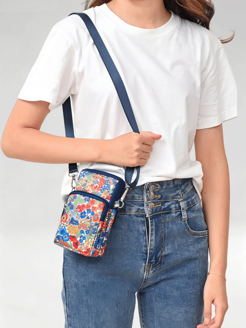 Flexvibe Mini Crossbody Phone Bag for Women, Cute Wrist Purse, Stylish Casual Coin Pocket