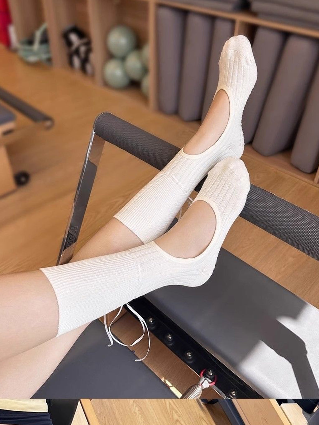 Ballet-Style Mid-Calf Pilates Grip Socks - Flexvibe product image 3