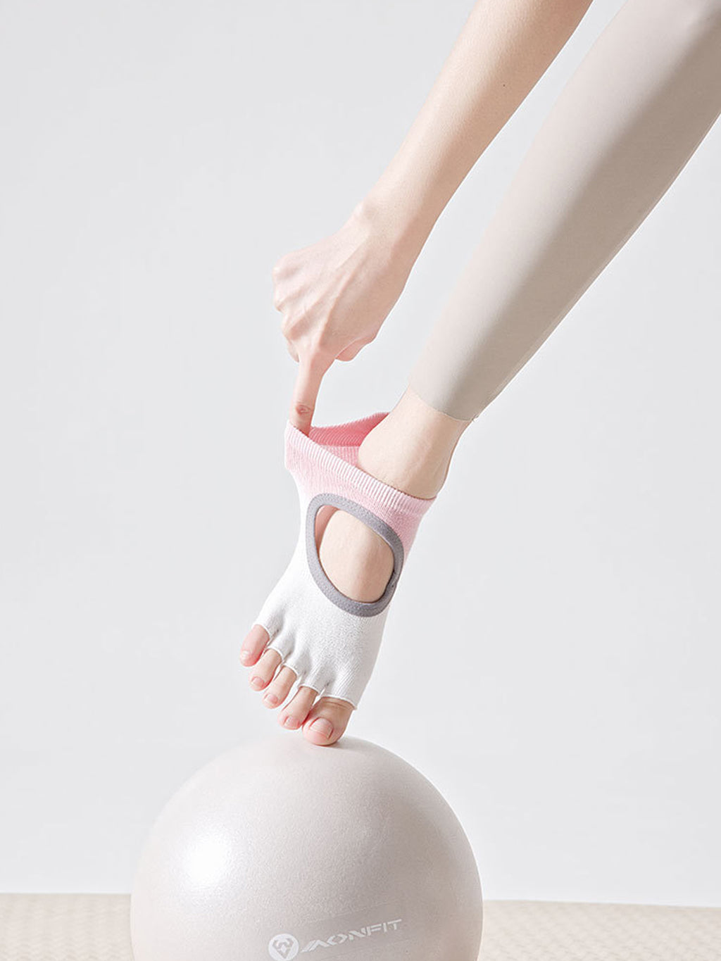 Gradient Open-Instep Five-Toe Yoga Socks - Flexvibe product image 7