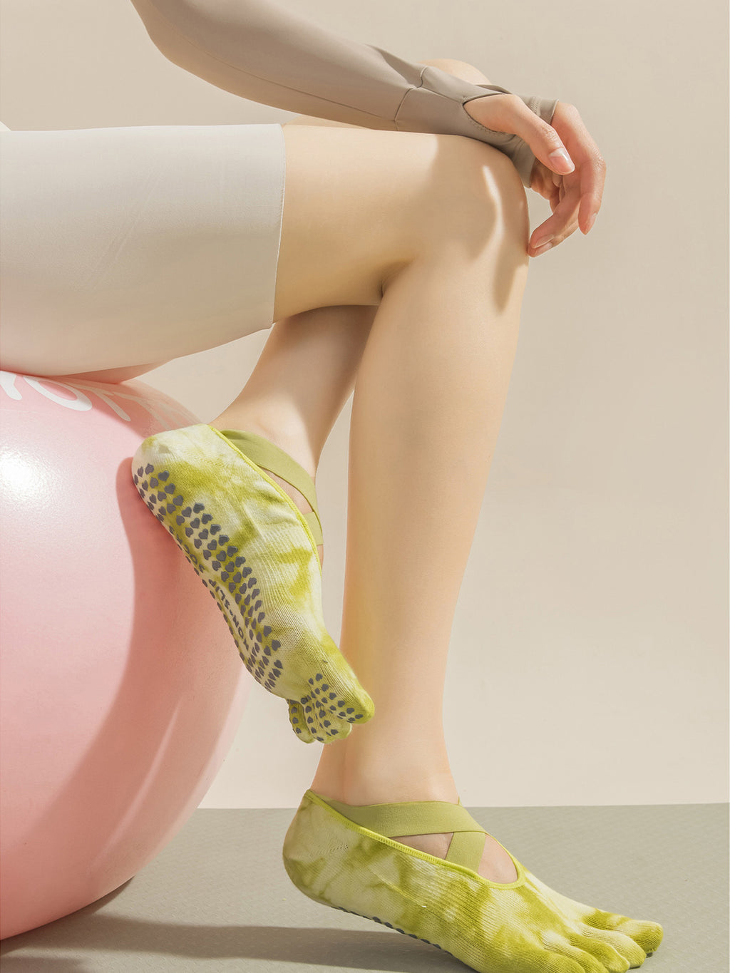 Tie-Dye Five-Toe Pilates Grip Socks - Flexvibe product image 2
