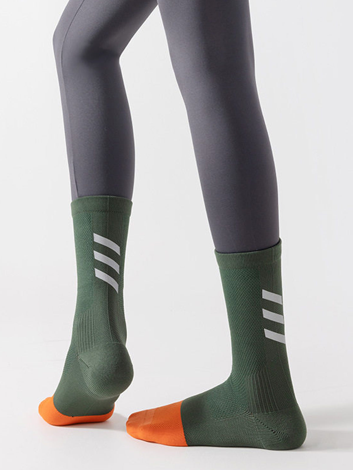 Flexvibe Unisex Long Cycling Socks Reflective Non-Slip Quick Dry for Road Bike Running