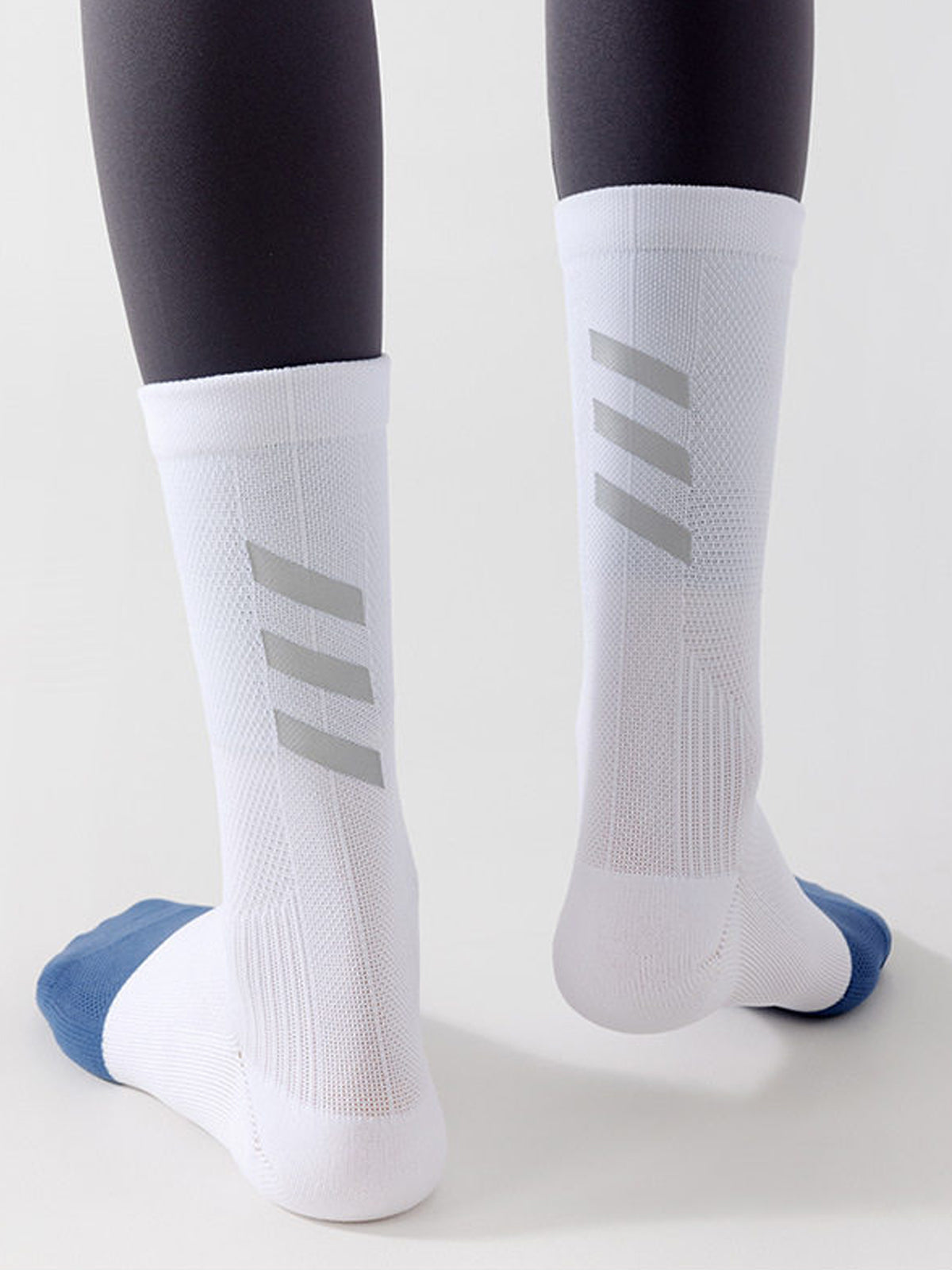 Flexvibe Unisex Long Cycling Socks Reflective Non-Slip Quick Dry for Road Bike Running