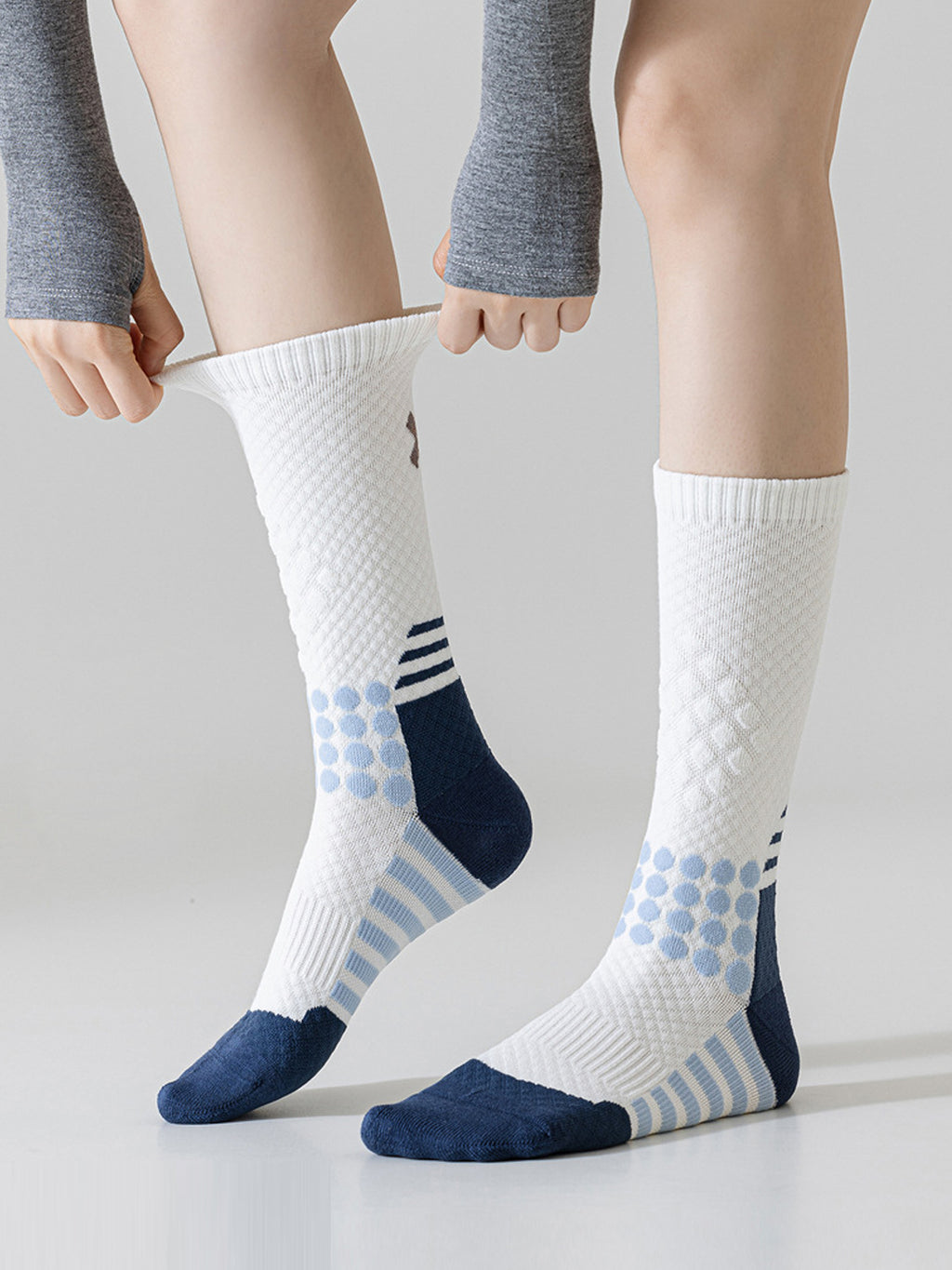Flexvibe Women Mid-Calf Cycling Socks Terry Cushion Compression Reflective for Outdoor Biking