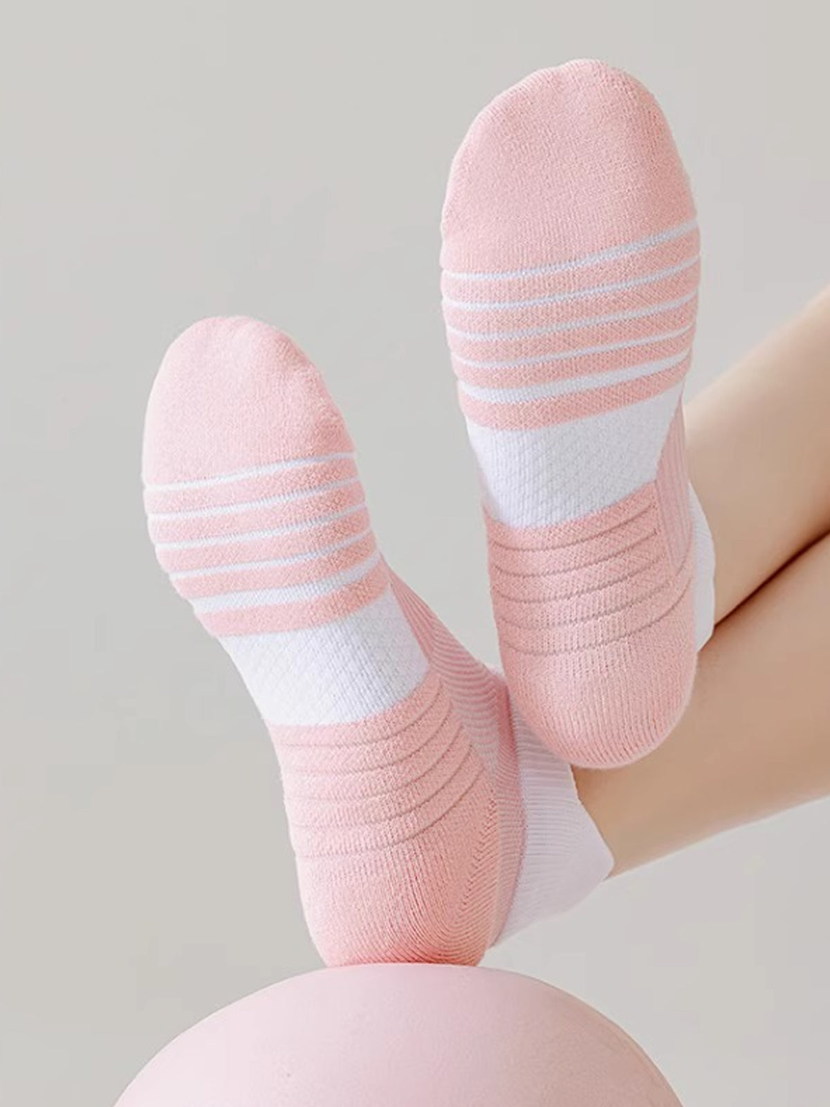 Flexvibe Women Terry Athletic Socks Anti Odor Short Socks for Running Marathon Tennis