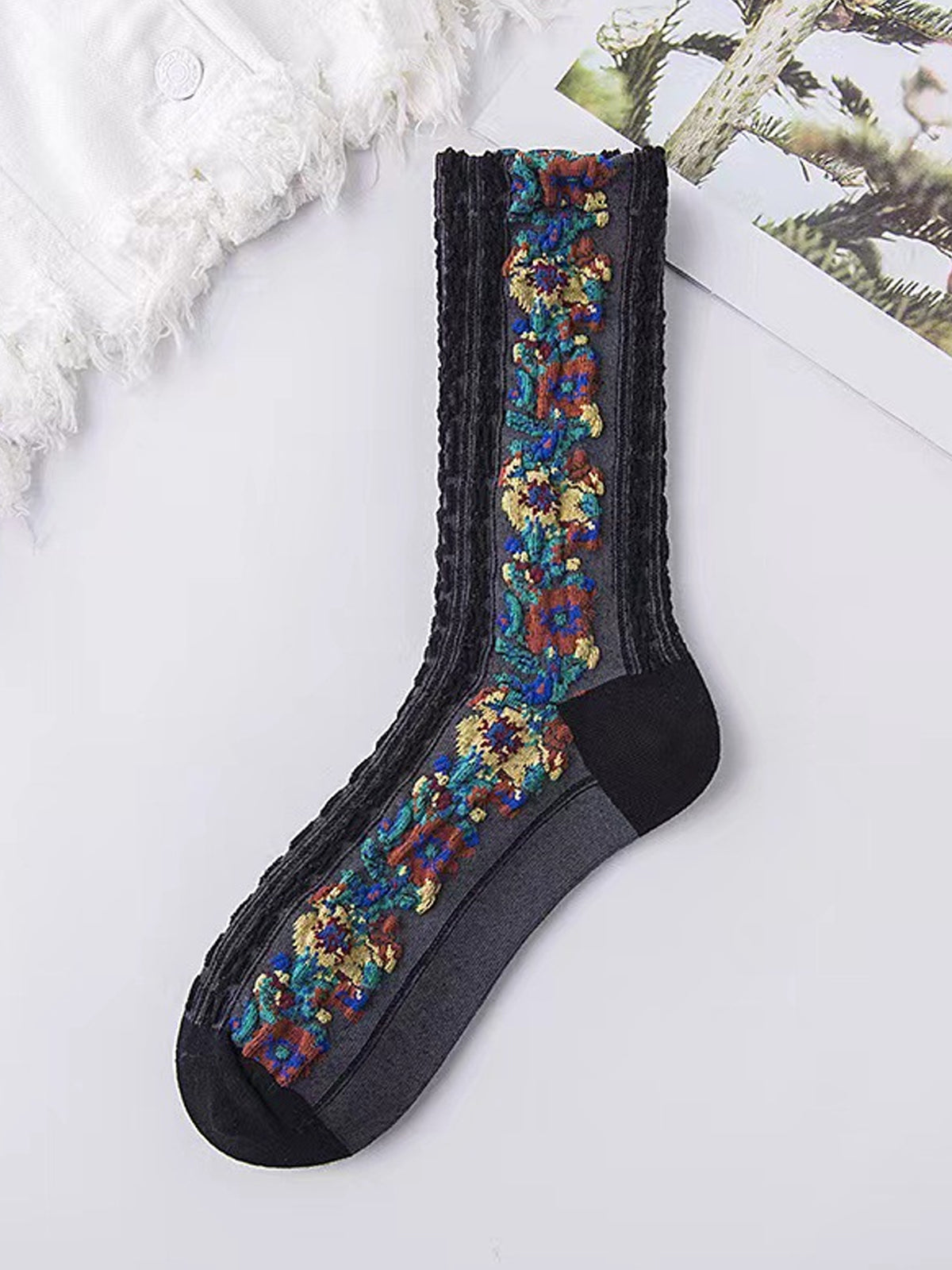 Vintage Women Mid-Calf Socks, Japanese Jacquard Floral Slouch Socks for Autumn Winter - Flexvibe product image 4
