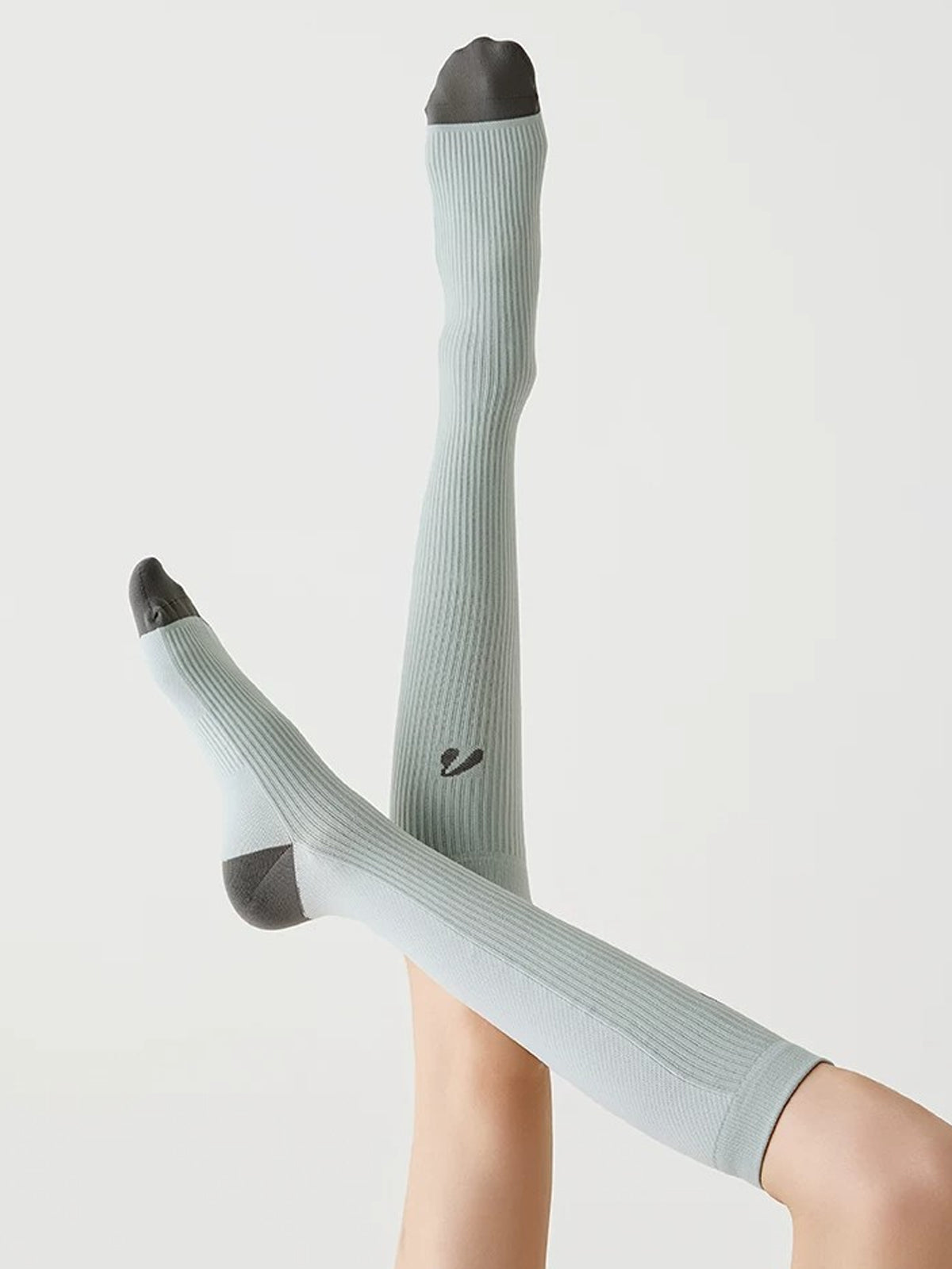 Womens Knee-High Compression Socks for Running - Flexvibe product image 4