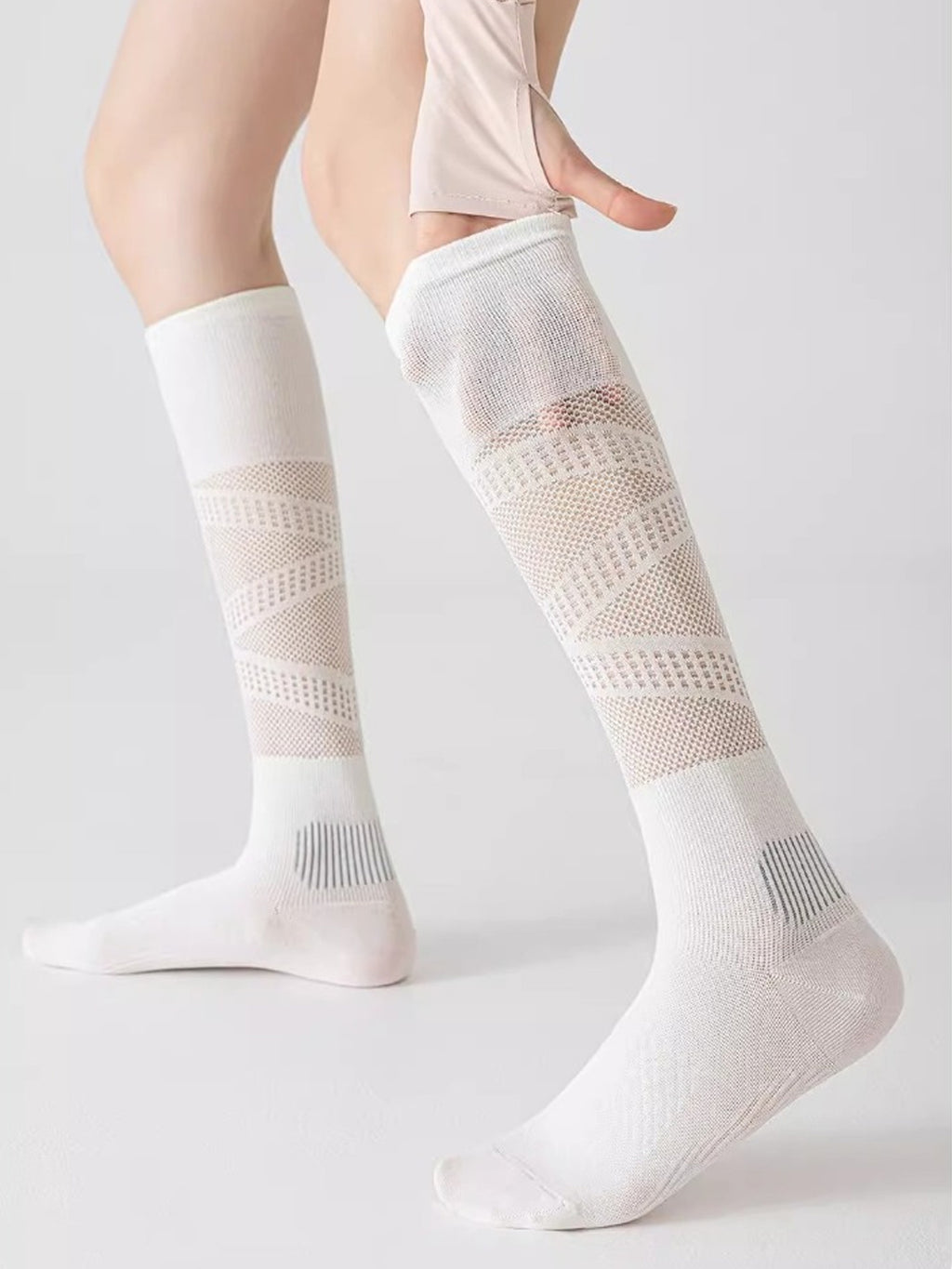 Womens Calf Compression Socks for Running & Hiking - Flexvibe product image 11