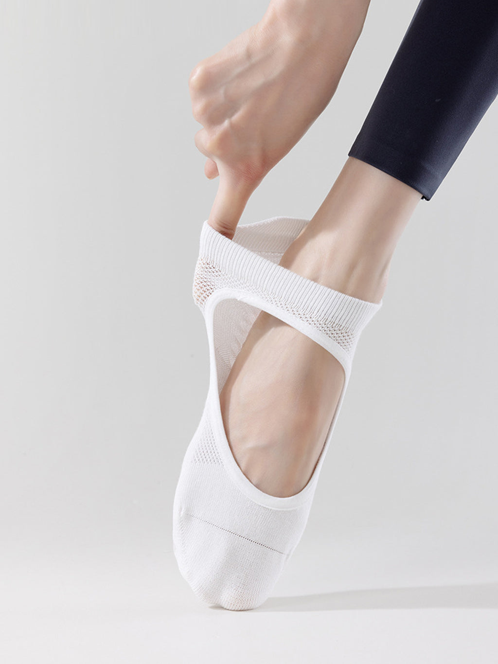 Seamless Cotton Pilates Grip Socks for Women - Flexvibe product image 10