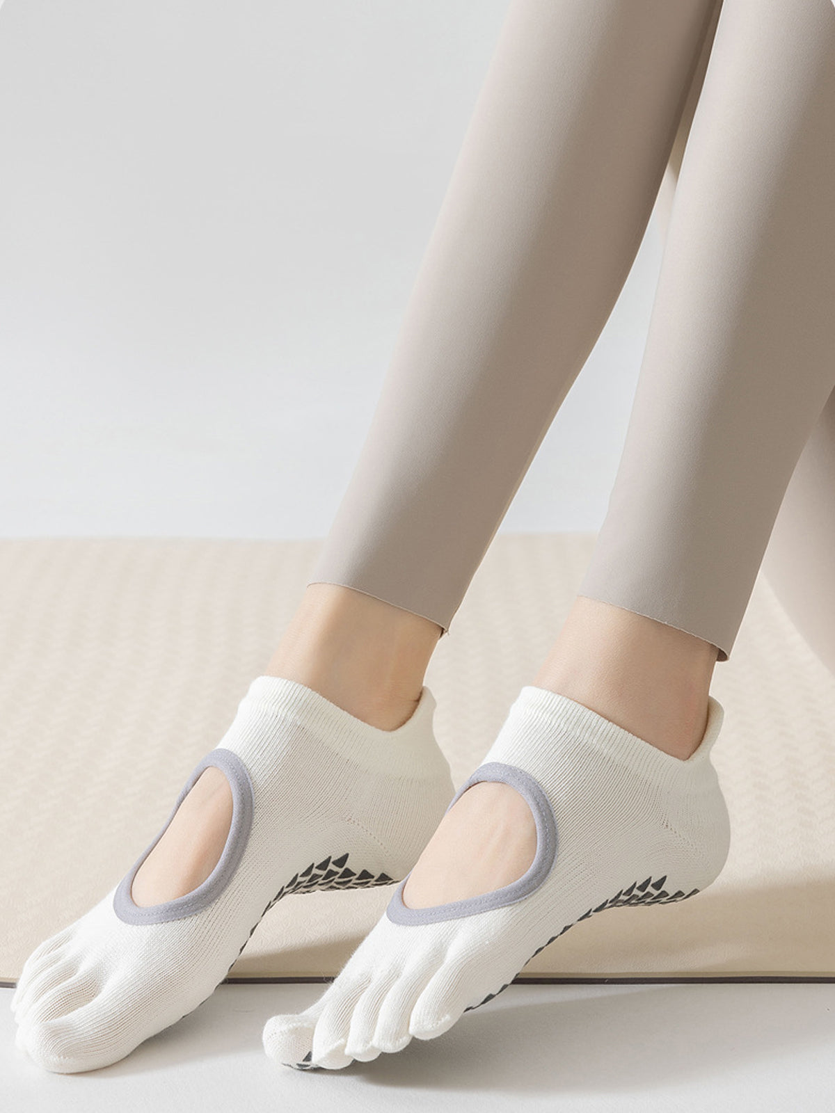 Thin Cotton Five-Toe Pilates Grip Socks - Flexvibe product image 12