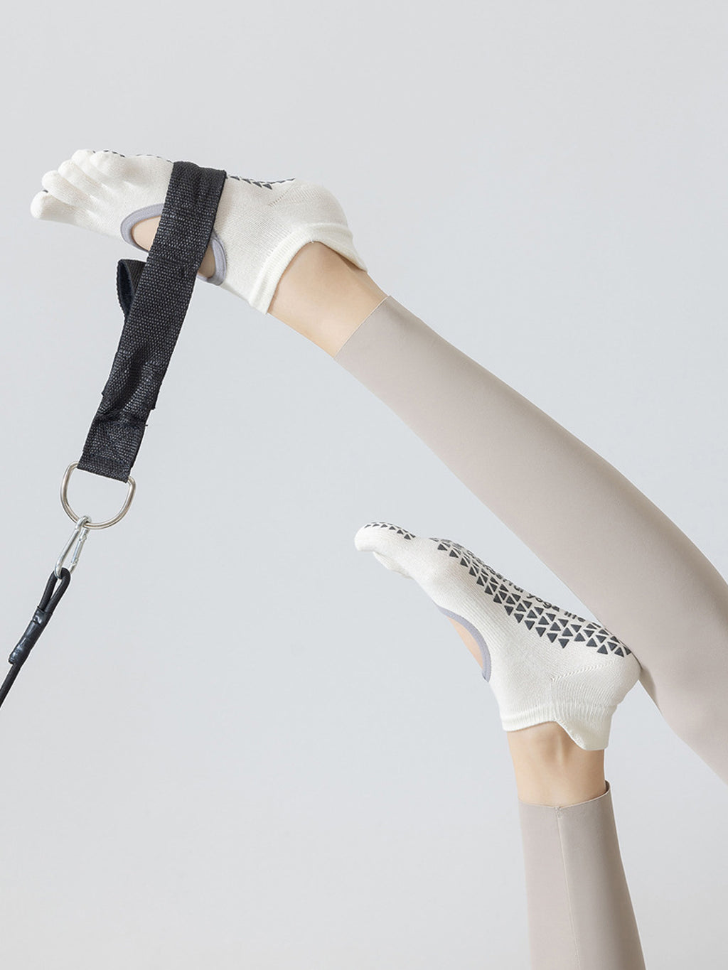 Thin Cotton Five-Toe Pilates Grip Socks - Flexvibe product image 1