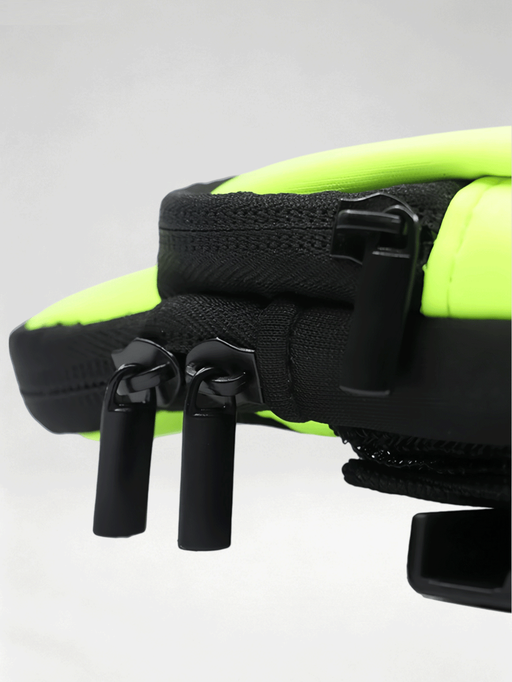 Flexvibe Waterproof Running Phone Armband, Adjustable Sports Arm Bag Wrist Pouch for Men Women Workout