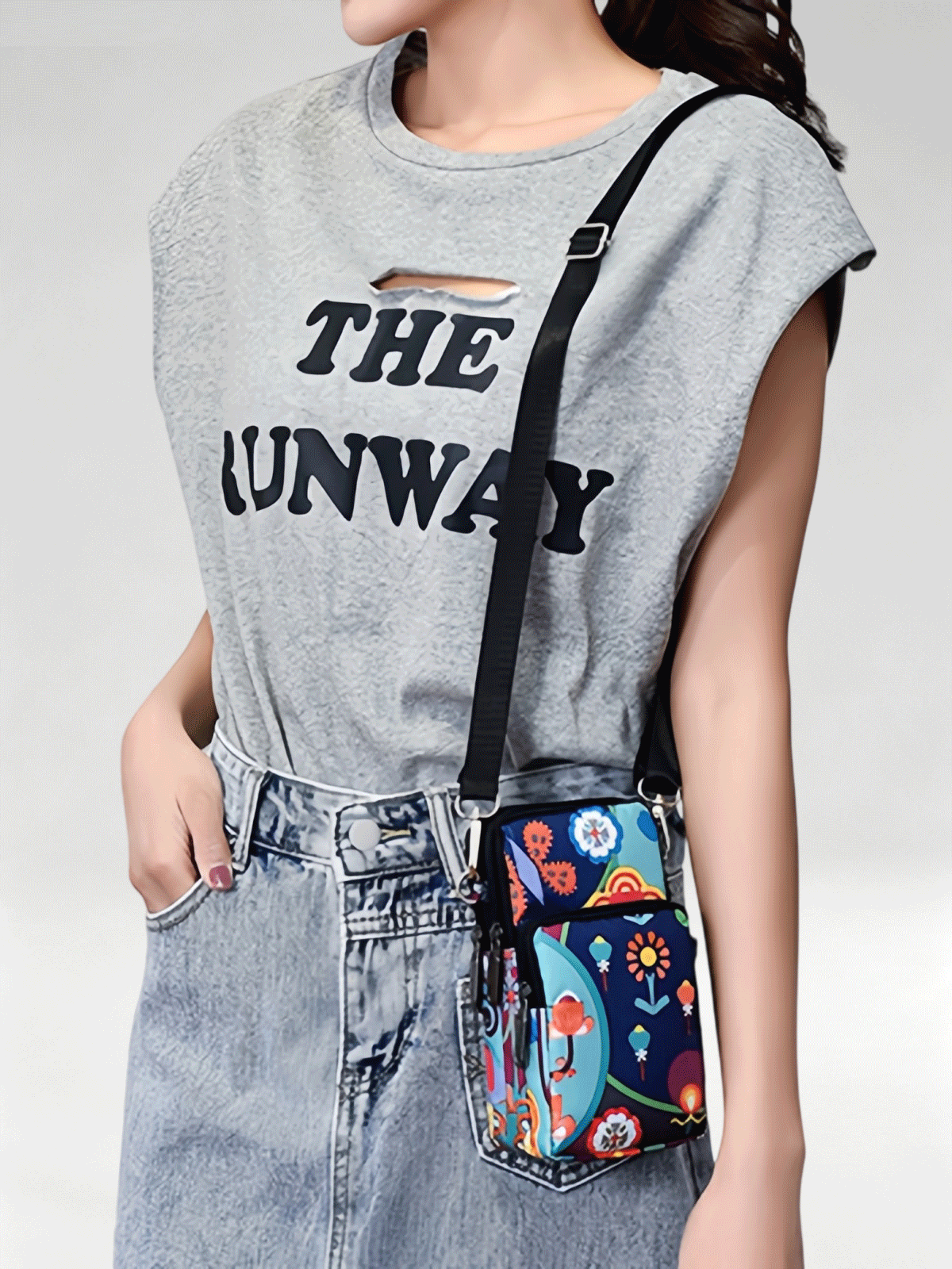 Flexvibe Mini Crossbody Phone Bag for Women, Cute Wrist Purse, Stylish Casual Coin Pocket